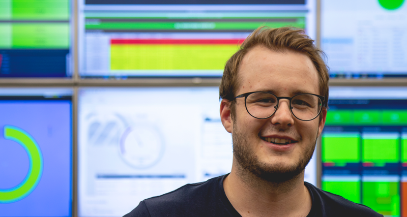 Anton Bergström, Monitor